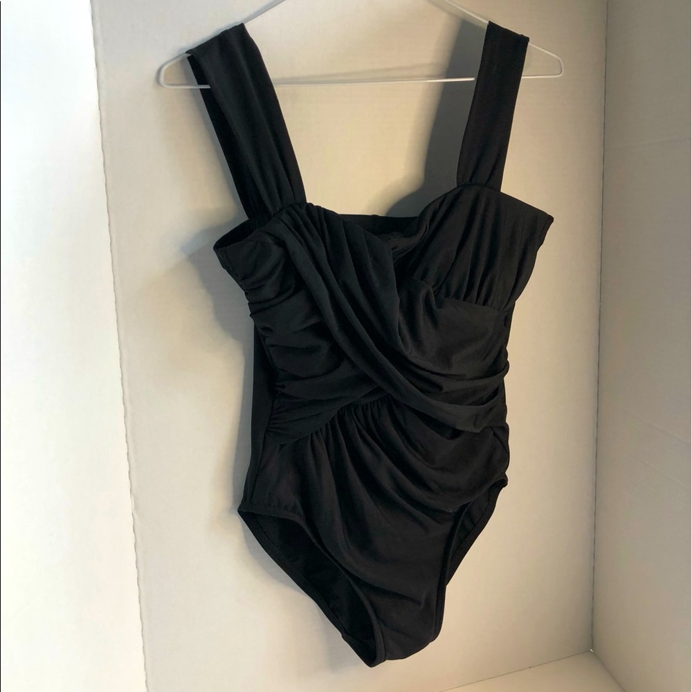 Miraclesuit swimsuit black size 8 one piece